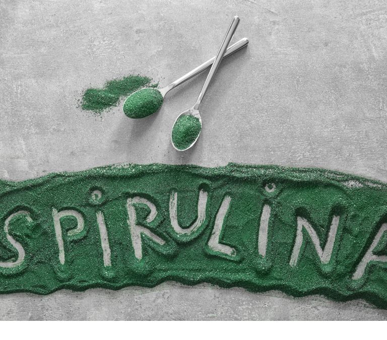 Highlighting Awesome Benefits of Spirulina for Menopause
