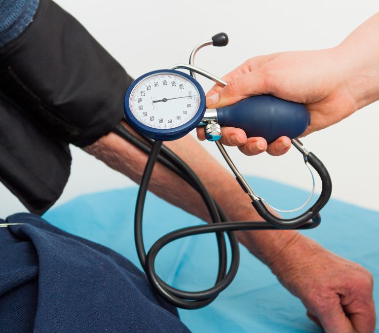Menopause And Hypertension - Everything You Need To Know bp