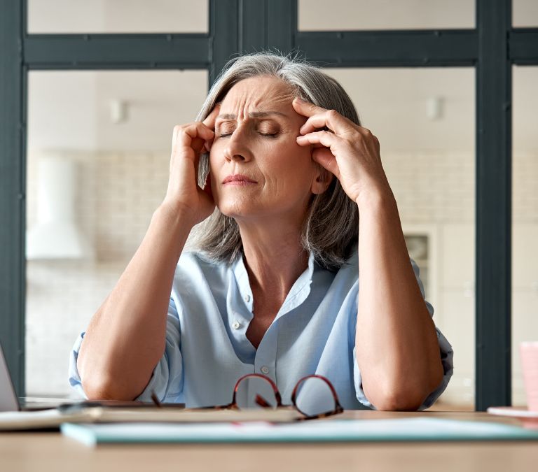 Menopause Headaches - Causes And Treatment migrain